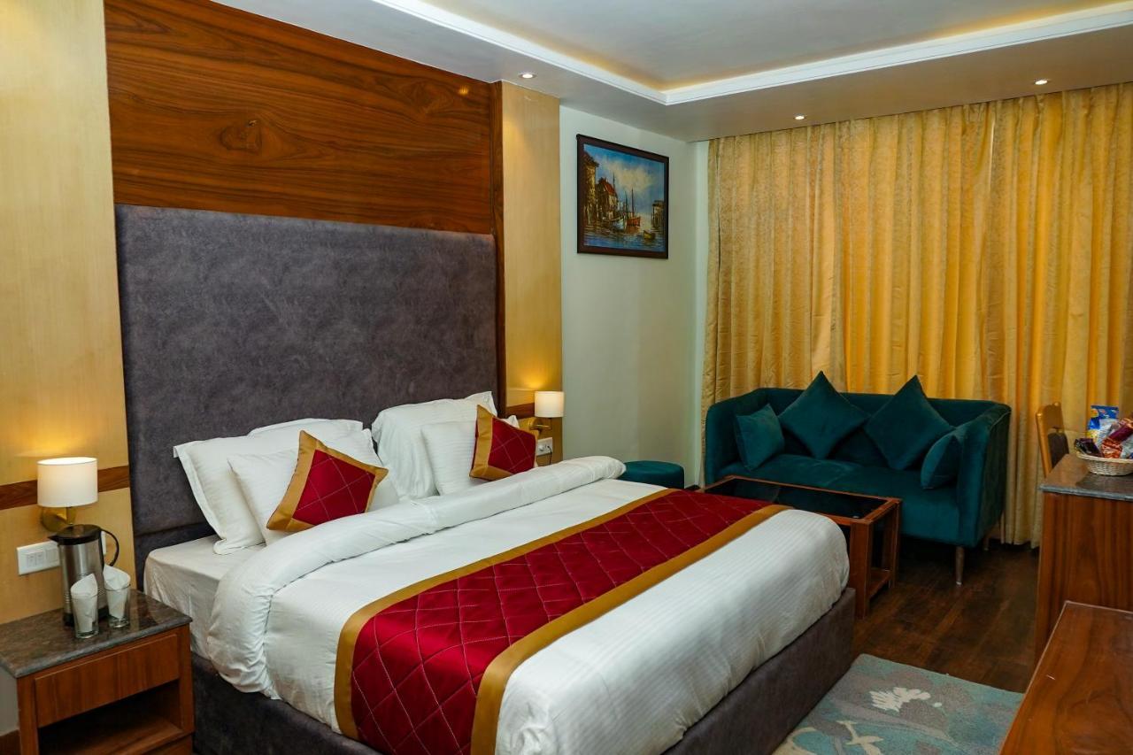 Comfort Inn Snow Park - Manali 외부 사진