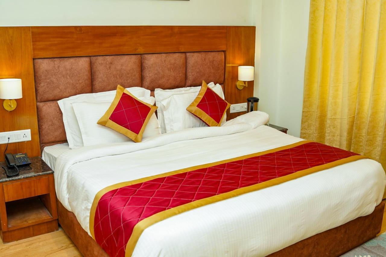 Comfort Inn Snow Park - Manali 외부 사진
