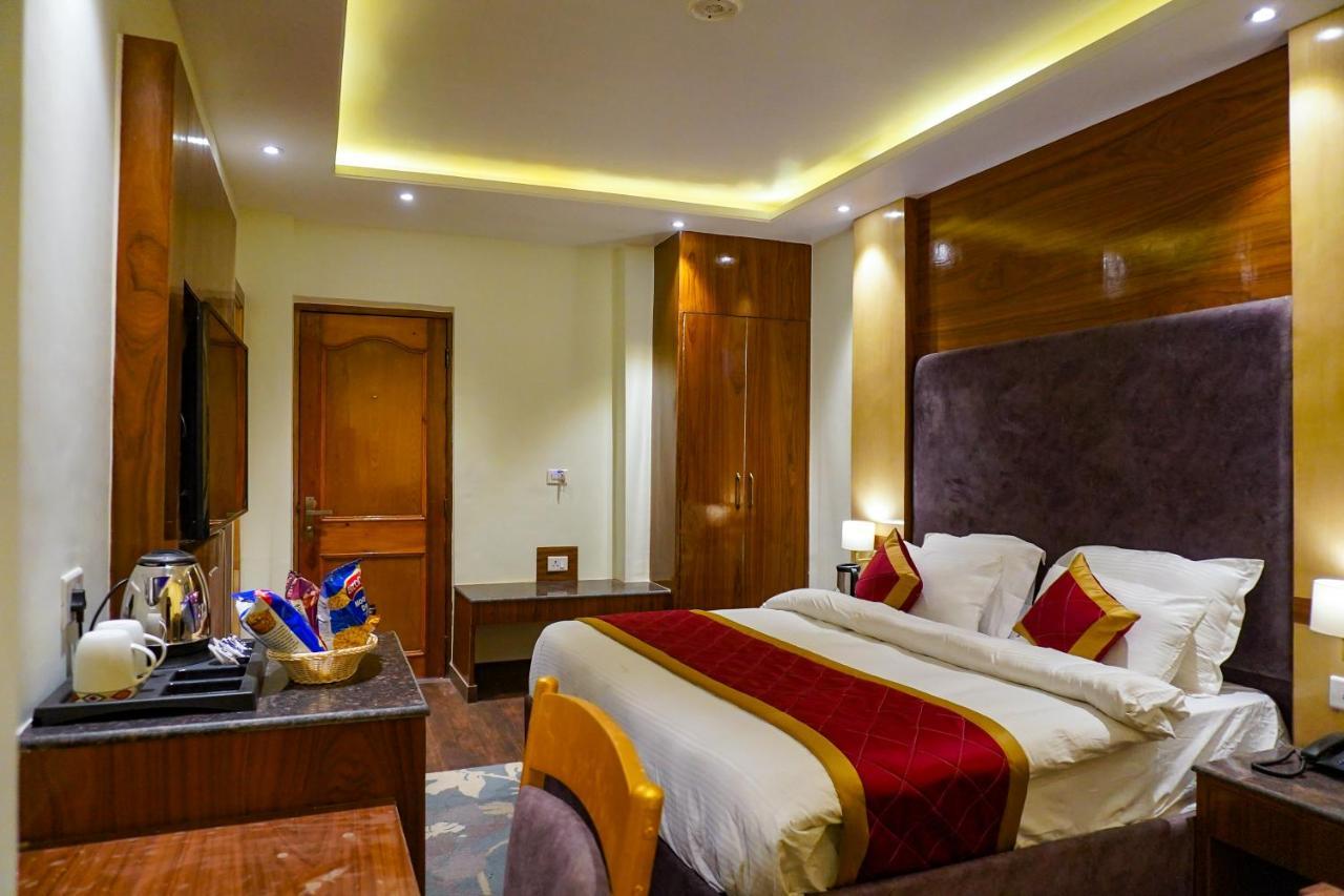Comfort Inn Snow Park - Manali 외부 사진